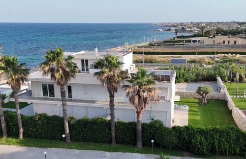 Avola Villa | The San Carlo in Val di Noto - Girasole, sea ​view, with swimming pool, parking