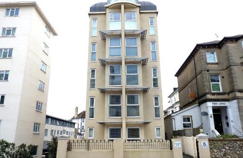 Eastbourne Seafront Apartment | The Sanctuary