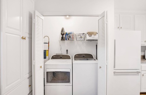 Daphne House | The Sandpiper ~ Bay Access