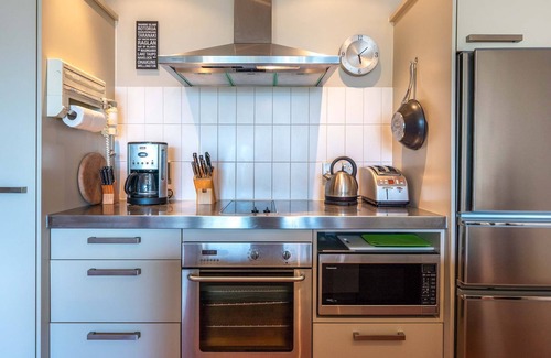 Onetangi Apartment | The Sands - Apartment 23 | Stay Waiheke