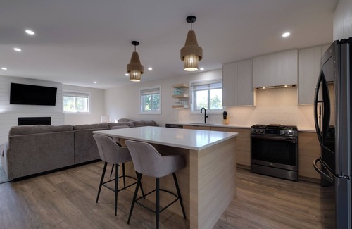 Grand Bend Cottage | The Sandy Moose - New Build Cottage in Grand Bend!