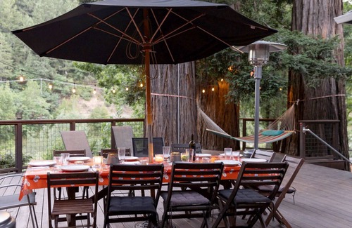 Guerneville House | The Sandy Star - Enjoy Russian River Views and Access - Soak in the Spa!