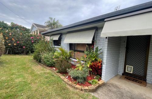 Sawtell Apartment | The Sandy Villa 150 meters from Sawtell Beach