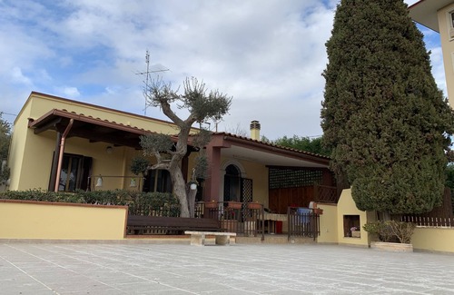 Castellana Grotte Cottage | The Sara Cottage!