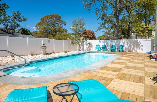 Tranquil Harbour House | The Sassy Seahorse by Oak Island Accommodations