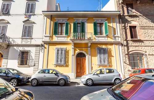 Le Cure Apartment | The Scent of Florence - Sun Apartment