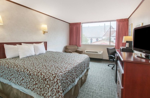 Schenectady House | The Schenectady Inn & Suites
