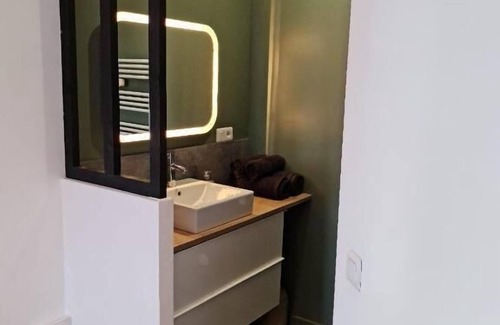 Arras Apartment | The Scottman House, near Arras train station and town center