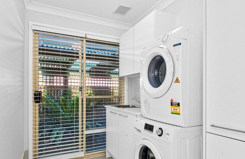 Moss Vale House | The Scotty House, 3-Bed With Garden near Shops