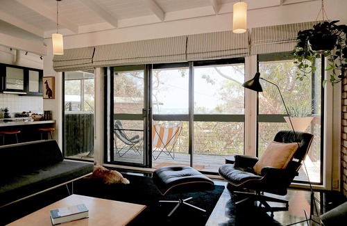 Somers House | The Scout's House on Somers Beach. A classic Australian Beach House experience.