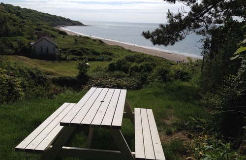 Villerville House | The sea at the end of the garden