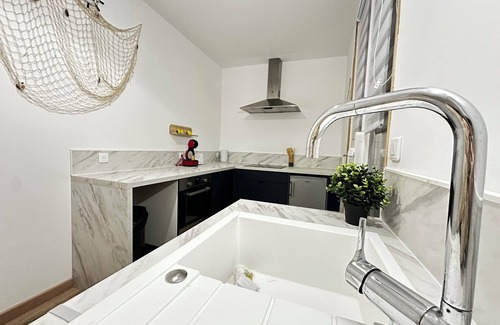 Sully-sur-Loire Apartment | The sea effect on the banks of the Loire