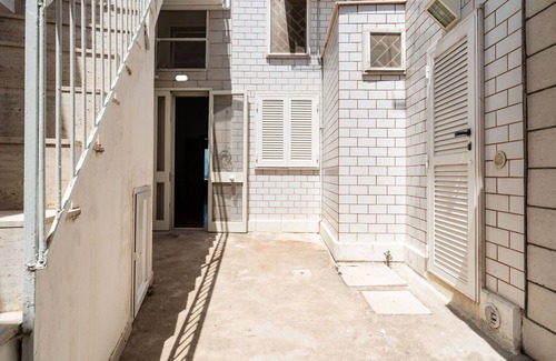 Municipio 5 Apartment | The Sea Outside Apartment 01 by Wonderful Italy