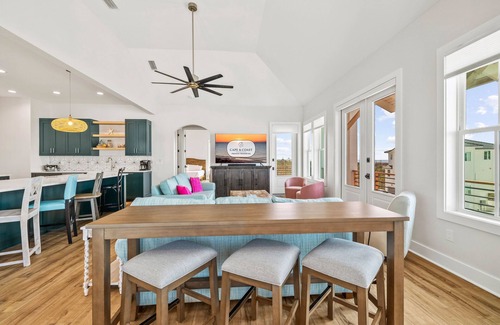 Bay County House | The Sea Star: Stunning Sugar Sands Home- Priv. Pool, Sleeps 18, Pet Friendly!