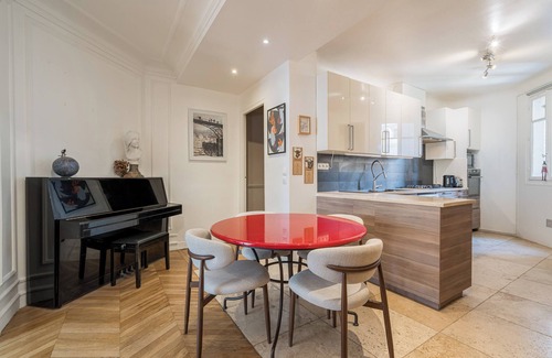Quartier de la Plaine-de-Monceaux Apartment | The Seaferer, by Veeve