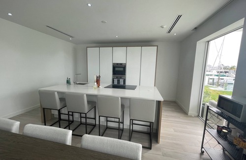 Palm Cay Condo | The Seashell Condo
