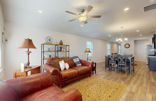 Flour Bluff House | The Seashell House