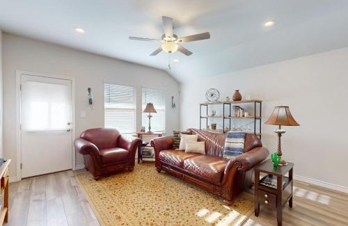 Flour Bluff House | The Seashell House