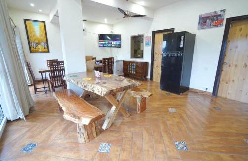 Bhimtal House | The Selakhola House