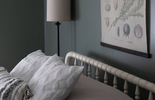 Huntington Mills Bed & Breakfast | The Sequoia Room located 7 miles from Ricketts Glen State Park