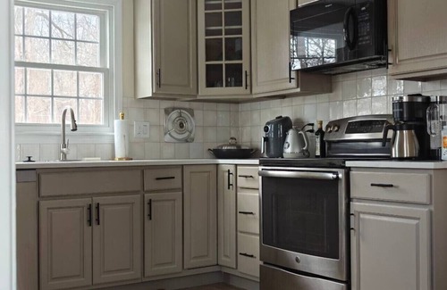Suffield Apartment | The Serene Skyway Retreat
