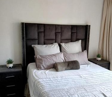 Flora Park House | The Serenity