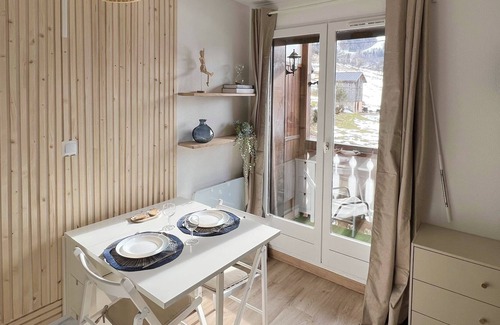 Habere-Poche Apartment | The setting of the Habères, between Lake Geneva and the mountains
