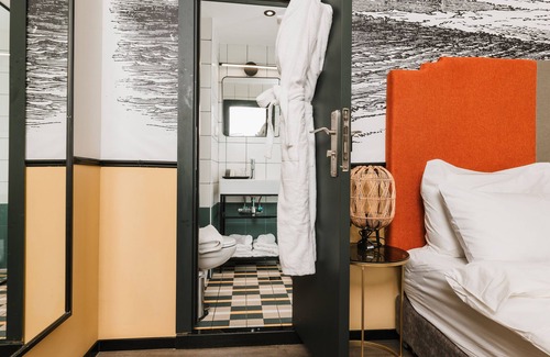 Kerem HaTeimanim Hotel | The Seven Seas Tel Aviv