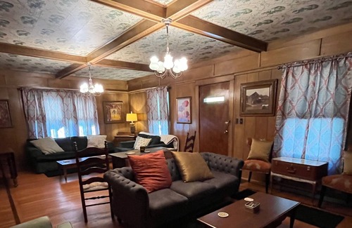 Damascus House | The Seymore House