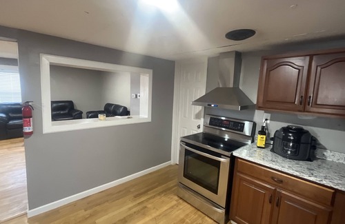 Leadwood House | The Shack- 3 bedroom finished house