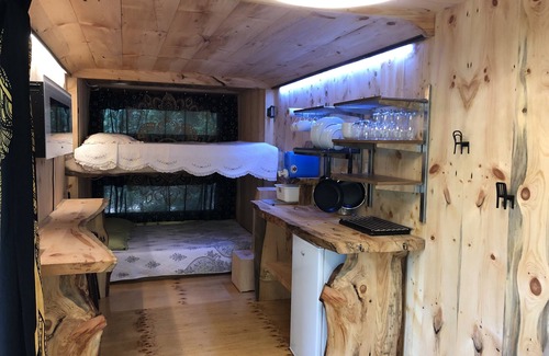 Saint-Sauveur Resort | The Shack -Chimo Refuges Tree House Resort -