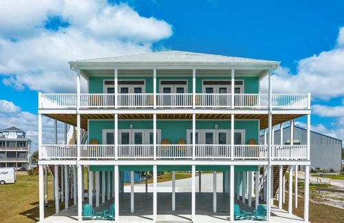 Harkers Island Condo | The Shackleford- Sound Front Condo in Harkers Island, NC