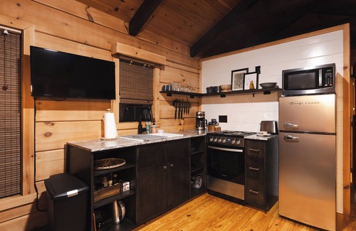 Lake Lure Cabin | The Shaded Crest