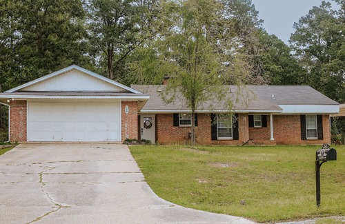 Brookeland House | The Shanty @ Rayburn Country
