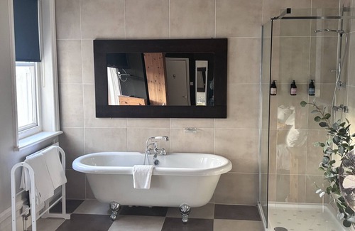 Eastbourne City Centre Bed & Breakfast | The Sheldon B&B