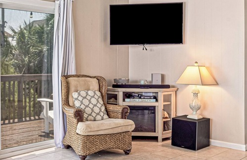 Pirates Beach House | The Shell Shack