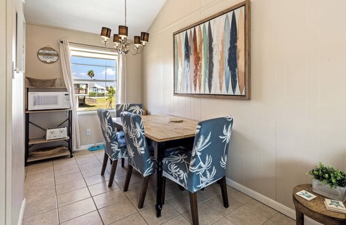 Pirates Beach House | The Shell Shack