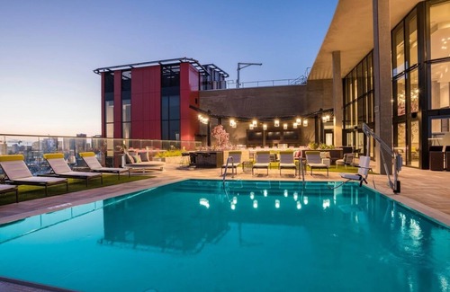 East Village Apartment | The Shift – Sleek 1BRs with rooftop pool, gym, and designer interiors.