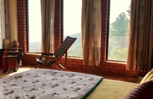 Theog Bed & Breakfast | The Shilaroo Project