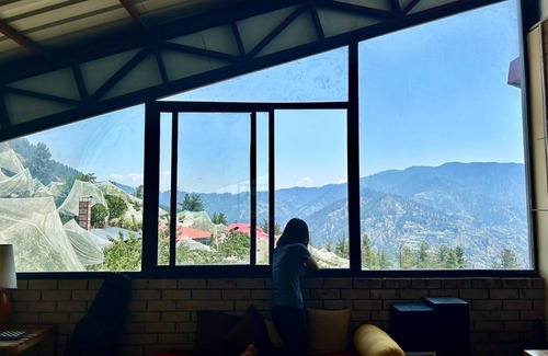 Theog Bed & Breakfast | The Shilaroo Project