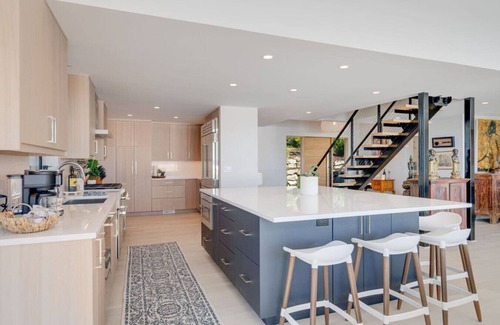 Indianola House | The Shoreside Serenity Retreat at Indianola Beach