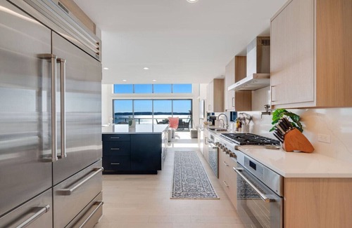 Indianola House | The Shoreside Serenity Retreat at Indianola Beach