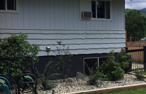Sicamous House | The Sicamous Songbird