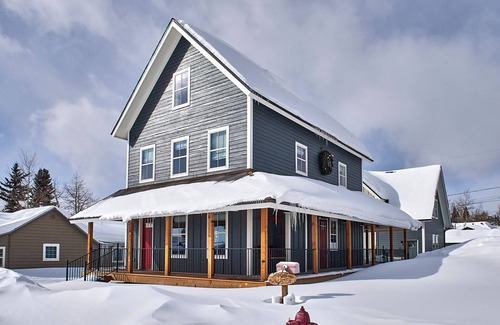 Leadville House | The Silver Rose - Luxury Home, Skiing Close!