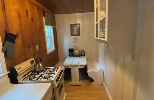 Nevada City Apartment | The Single-track Suite