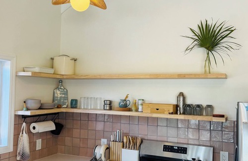 Gregory Town House | The Sip Sip Cottage.