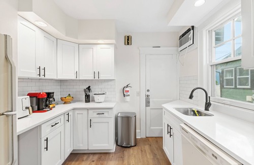 Bergenfield House | The Skylight Retreat - First Floor Suite with private patio. Close to NYC.