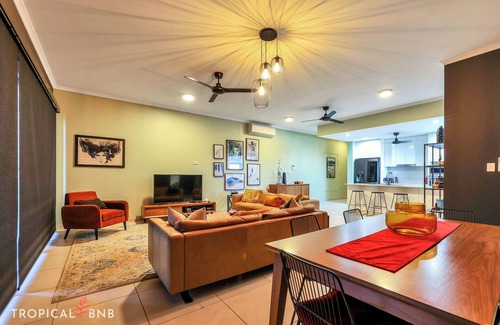 Stuart Park Apartment | The Skyline Lookout | 2 BD Apt