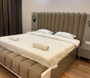 Noida Apartment | The Skyline Nest