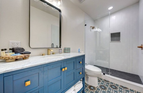 Warrenton Cottage | The Sloan - Farmstead